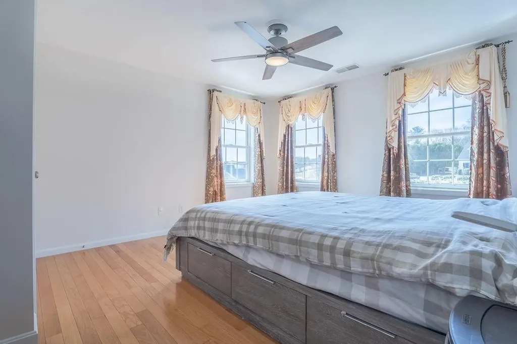14 Longbrook Drive Cumberland RI 02864