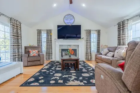14 Longbrook Drive Cumberland RI 02864