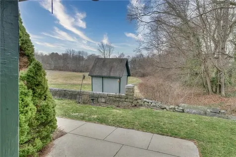 50 Shadow Farm Way South Kingstown RI 02879