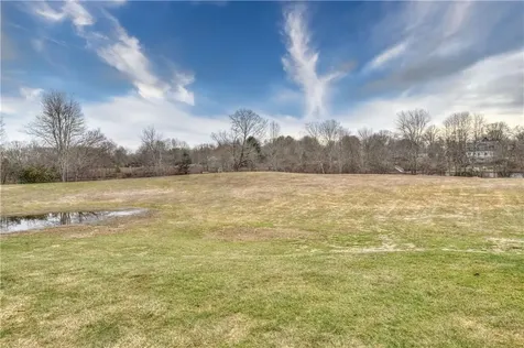 50 Shadow Farm Way South Kingstown RI 02879