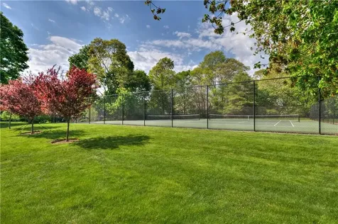 50 Shadow Farm Way South Kingstown RI 02879