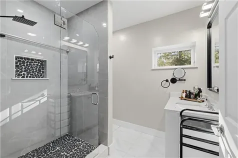 270 Brayton Road Tiverton RI 02878