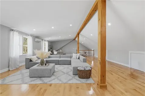 270 Brayton Road Tiverton RI 02878