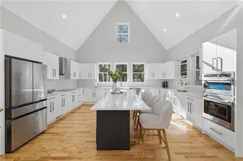 270 Brayton Road Tiverton RI 02878