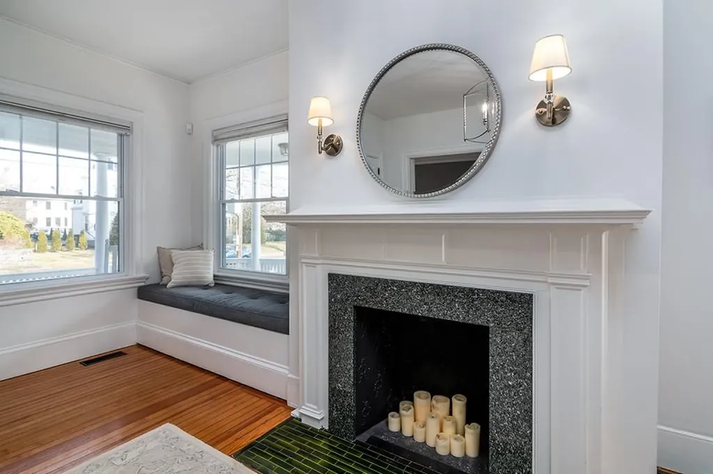 15 Humboldt Avenue Providence RI 02906