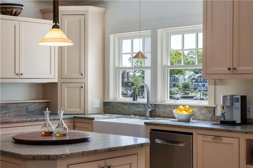 137 Cove Point East Charlestown RI 02813