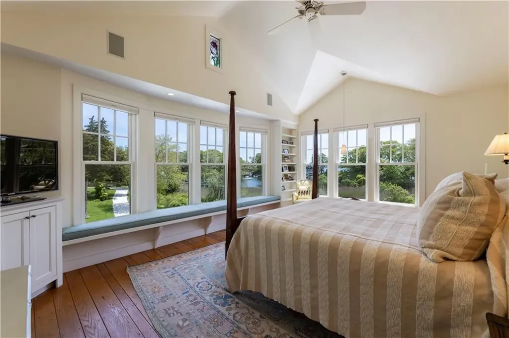 137 Cove Point East Charlestown RI 02813