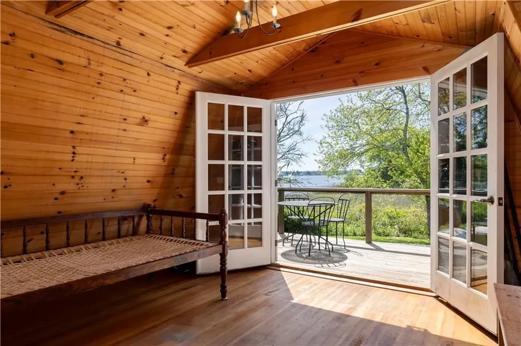 137 Cove Point East Charlestown RI 02813