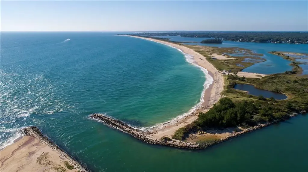 137 Cove Point East Charlestown RI 02813