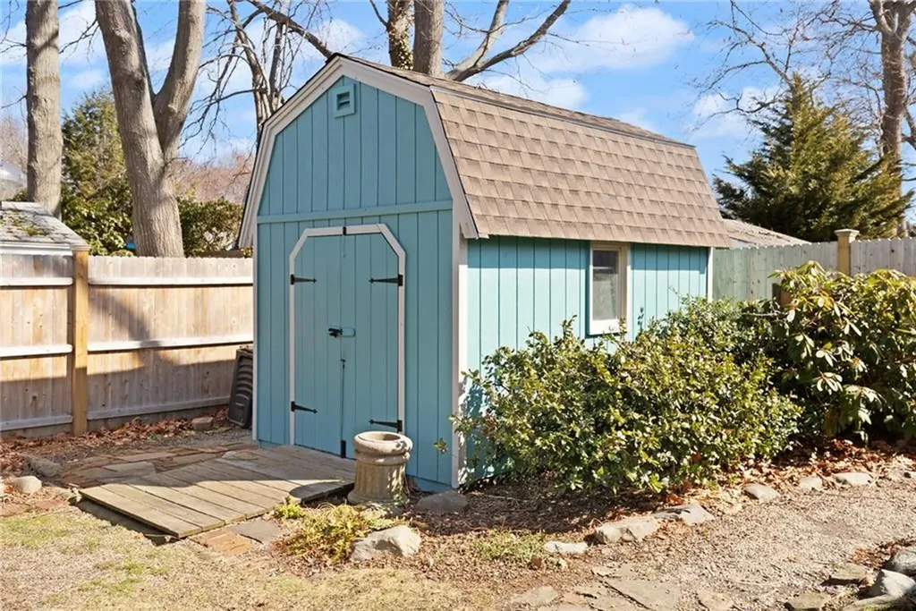 22 Grassy Plain Road East Providence RI 02915