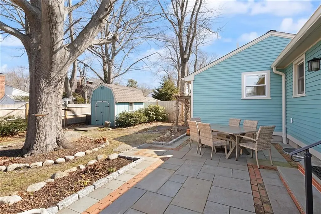 22 Grassy Plain Road East Providence RI 02915