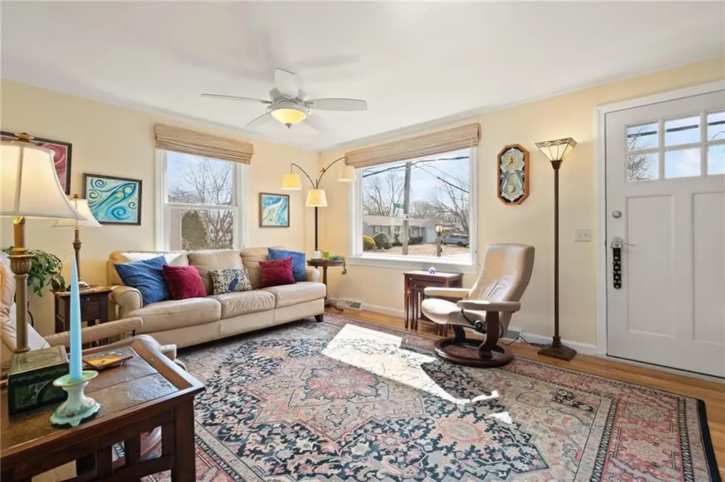 22 Grassy Plain Road East Providence RI 02915