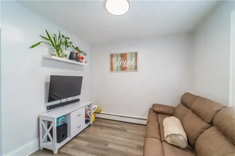 17 Beecher Street Pawtucket RI 02860
