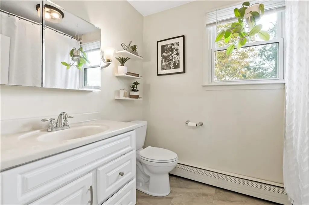 136 Silverwood Lane West Warwick RI 02893
