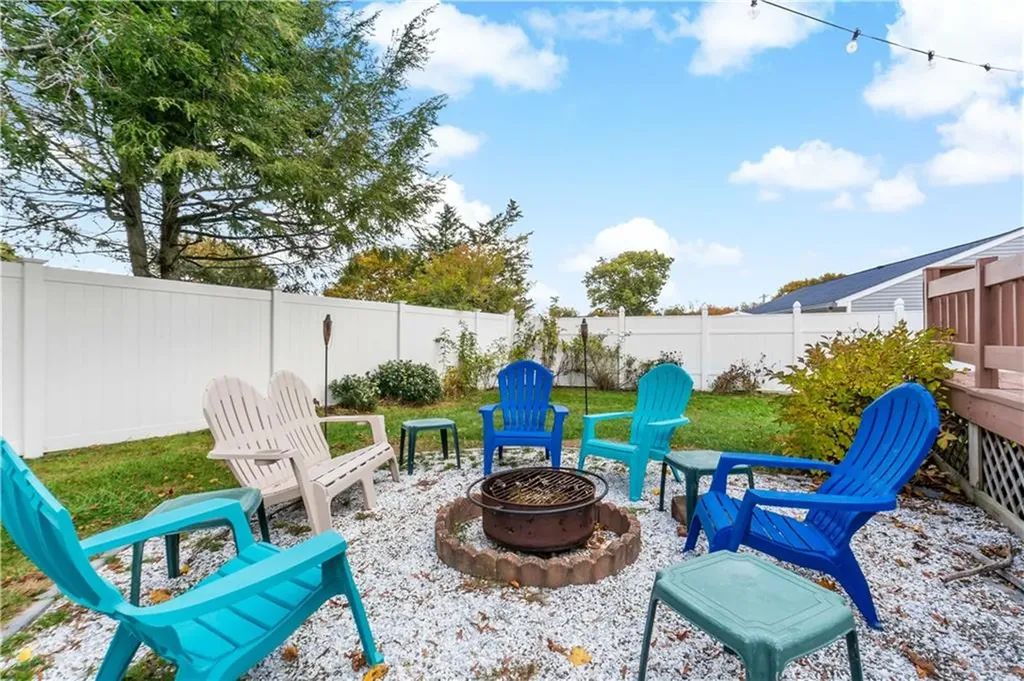 136 Silverwood Lane West Warwick RI 02893