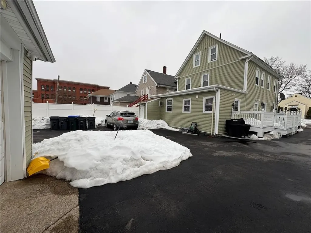 193 Clarence Street Providence RI 02909