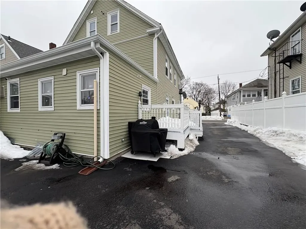 193 Clarence Street Providence RI 02909