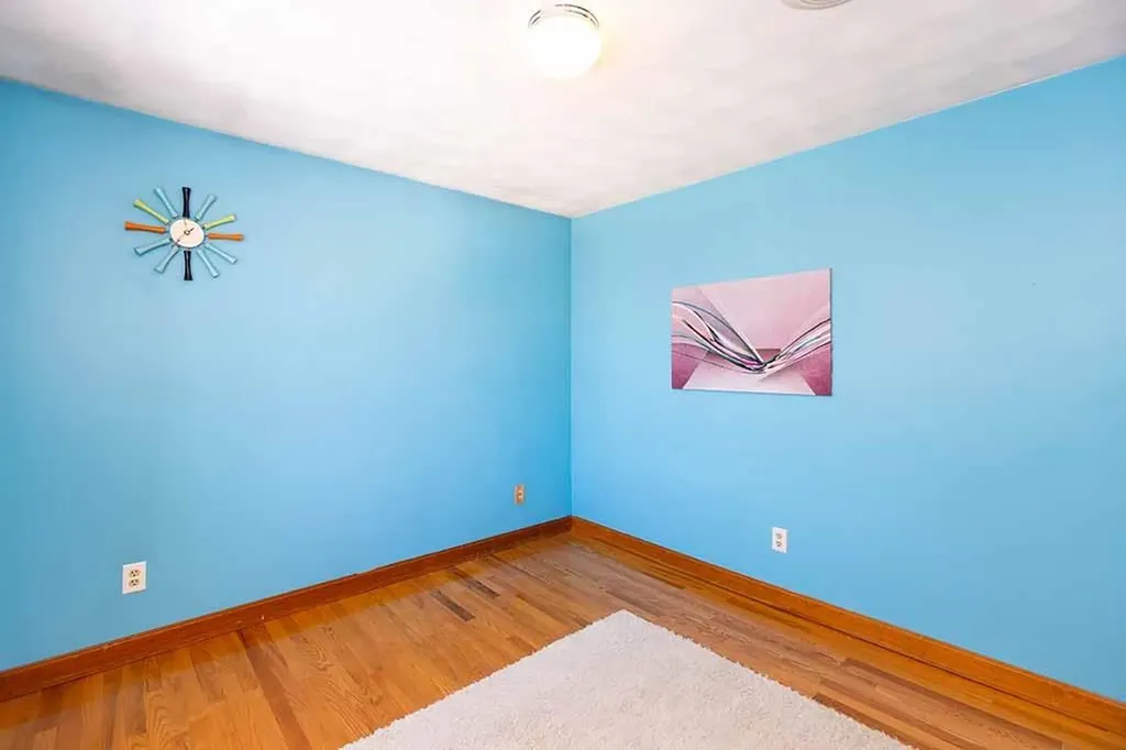 21 Chesterfield Avenue Warwick RI 02889