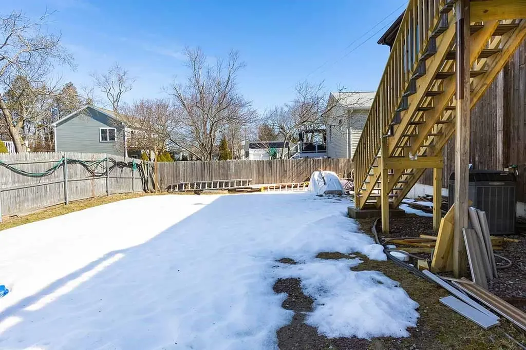 21 Chesterfield Avenue Warwick RI 02889