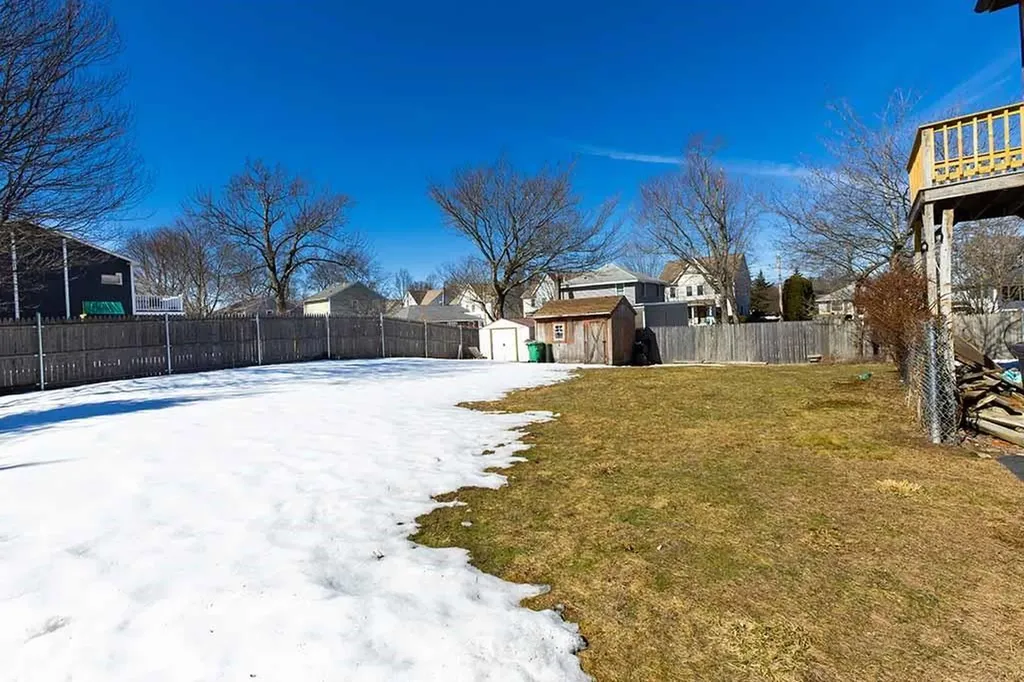 21 Chesterfield Avenue Warwick RI 02889