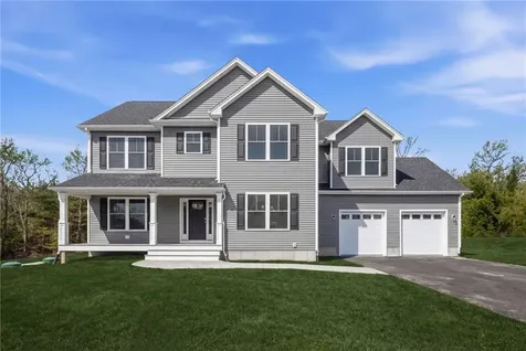 33 Cassidy Trail Coventry RI 02816