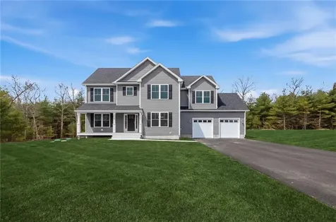 33 Cassidy Trail Coventry RI 02816