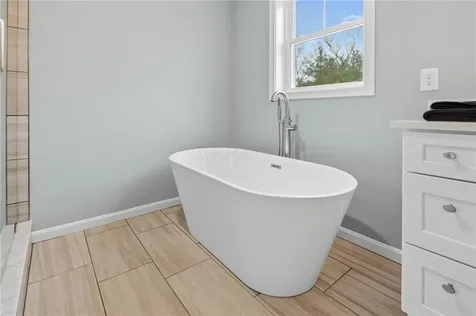 33 Cassidy Trail Coventry RI 02816