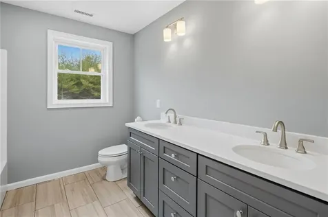 33 Cassidy Trail Coventry RI 02816