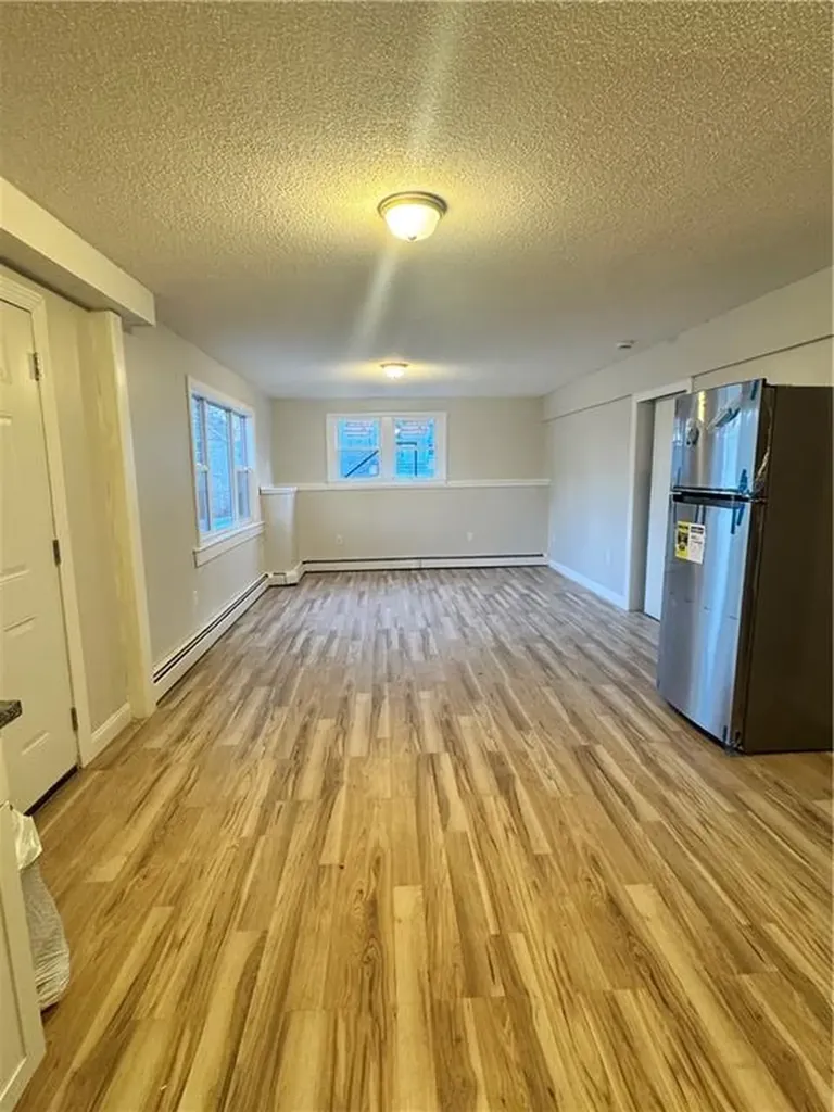 80 Summit Street Woonsocket RI 02895