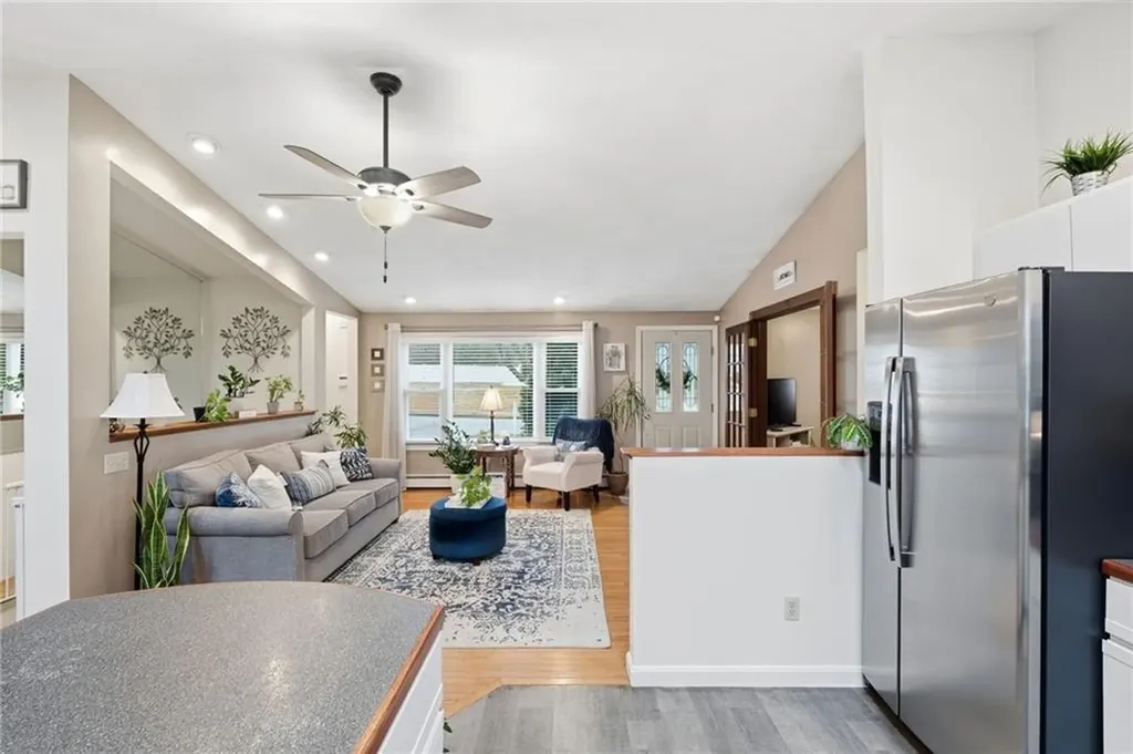 4 Melrose Drive Coventry RI 02816