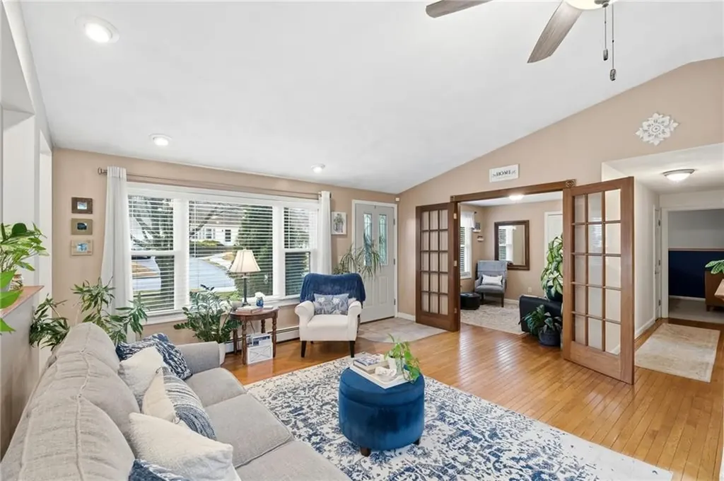 4 Melrose Drive Coventry RI 02816