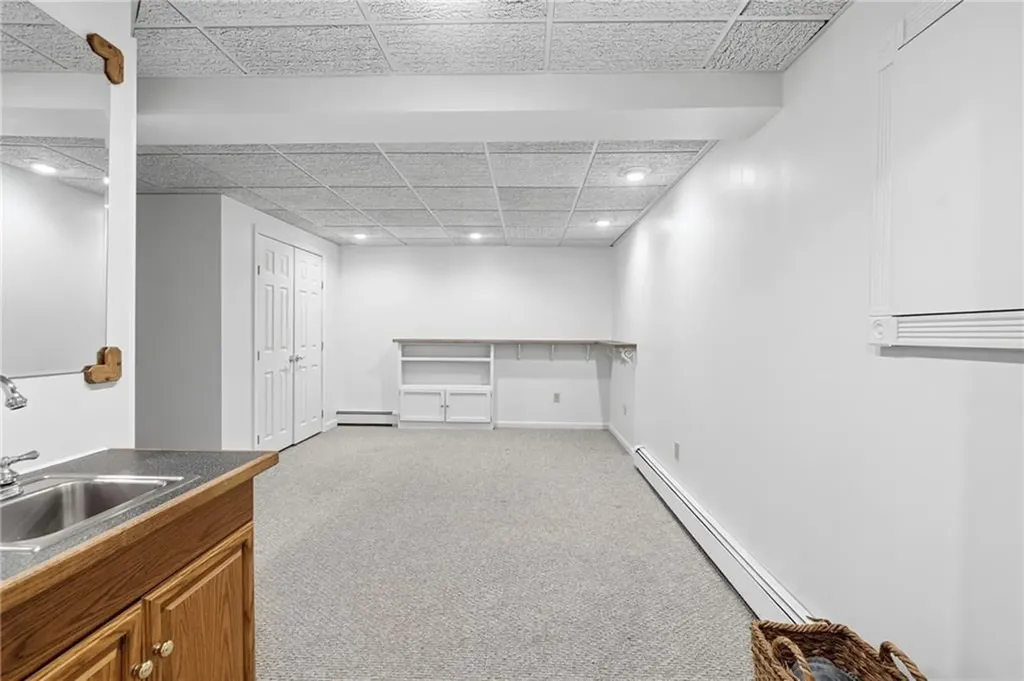 4 Melrose Drive Coventry RI 02816