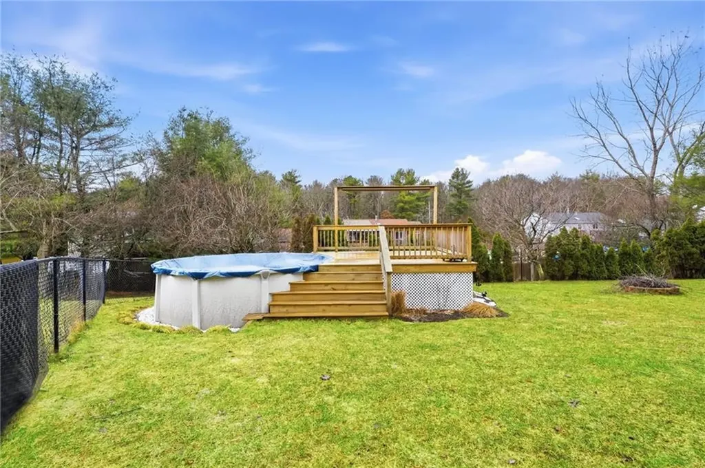 4 Melrose Drive Coventry RI 02816