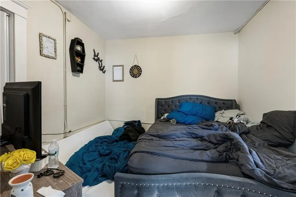 60 Rathbun Street Woonsocket RI 02895