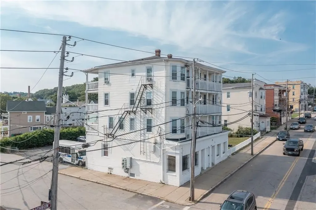 60 Rathbun Street Woonsocket RI 02895