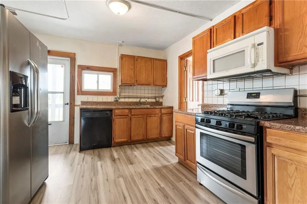 60 Rathbun Street Woonsocket RI 02895