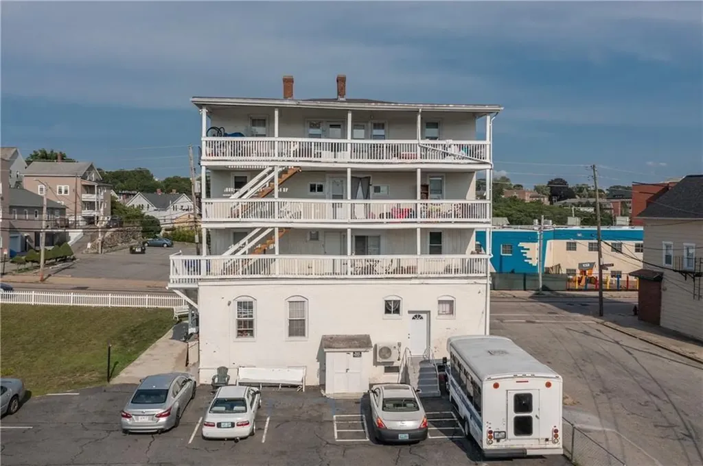 60 Rathbun Street Woonsocket RI 02895