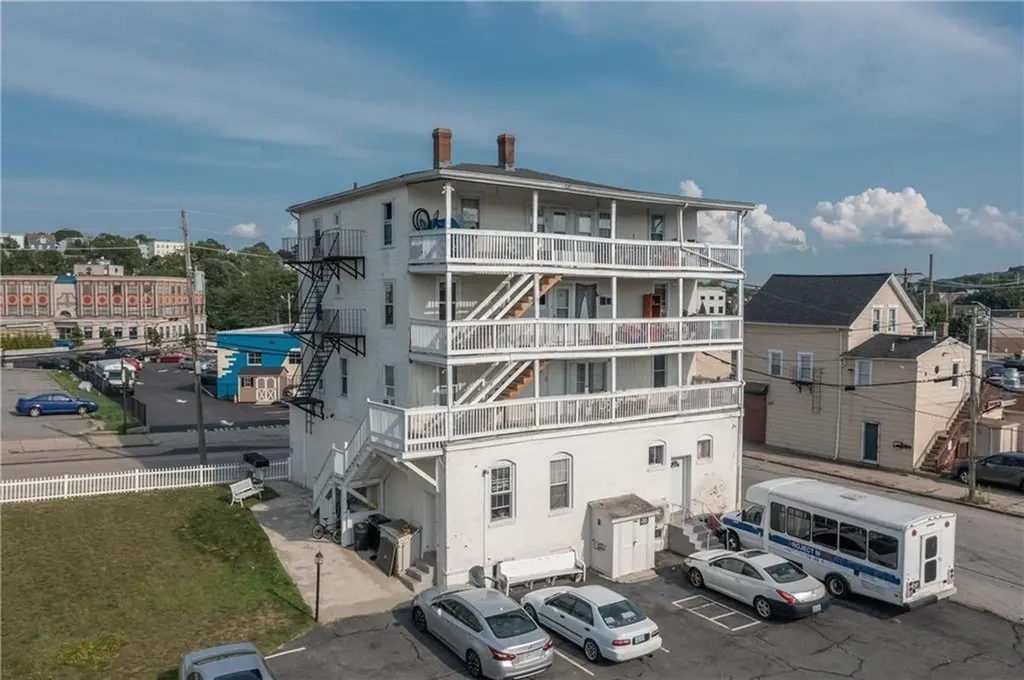 60 Rathbun Street Woonsocket RI 02895