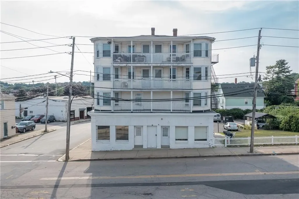60 Rathbun Street Woonsocket RI 02895