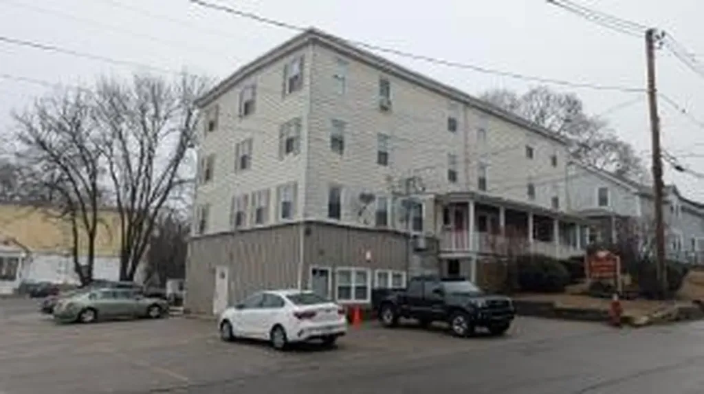 1 2-4 Greystone Avenue North Providence RI 02911