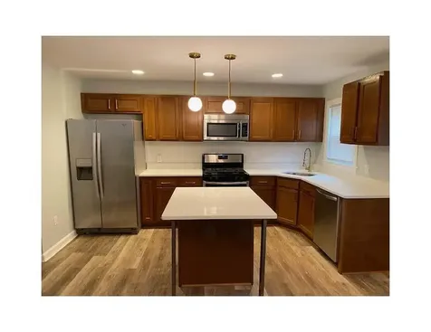1 2-4 Greystone Avenue North Providence RI 02911