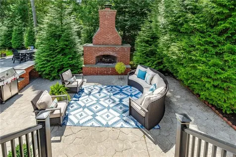 1 Victoria Drive Smithfield RI 02917