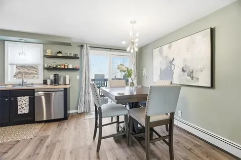 131 New River Road Lincoln RI 02838