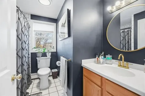 131 New River Road Lincoln RI 02838