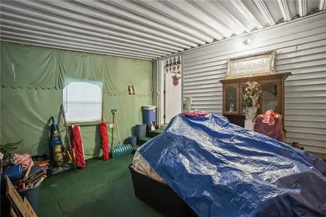 172 Ivy Street East Providence RI 02914