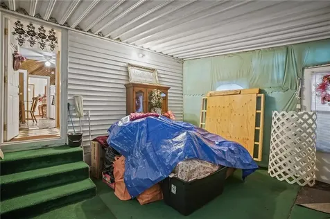 172 Ivy Street East Providence RI 02914