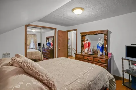 172 Ivy Street East Providence RI 02914