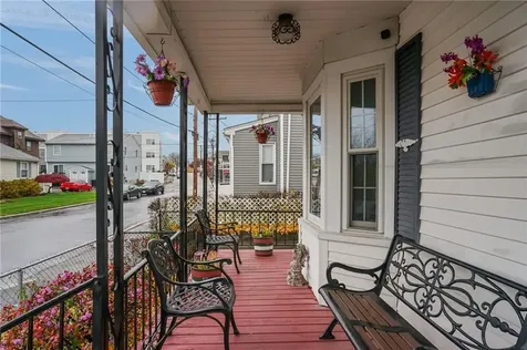 172 Ivy Street East Providence RI 02914