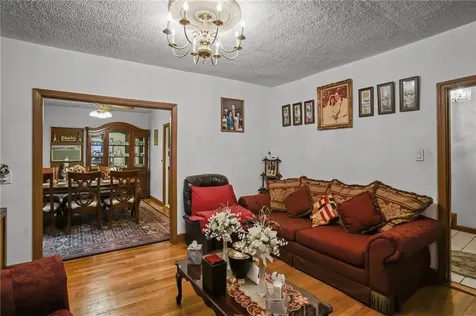 172 Ivy Street East Providence RI 02914