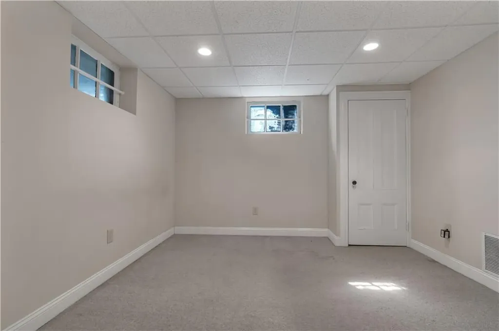 98 Butler Avenue Providence RI 02906